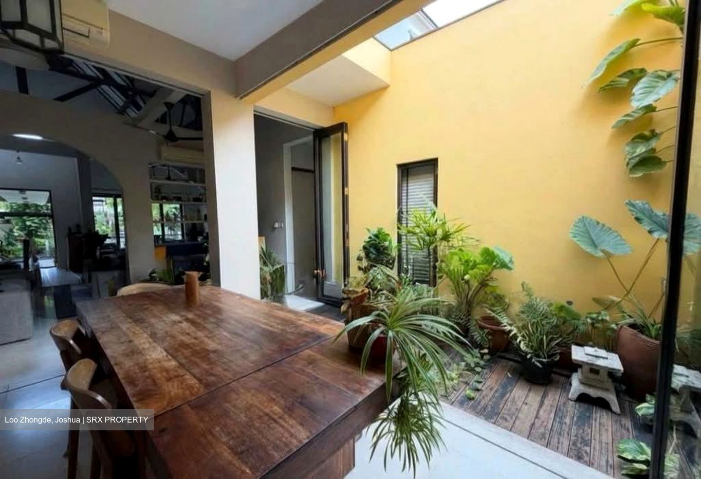 Cambridge Road (D8), Terrace #543759861